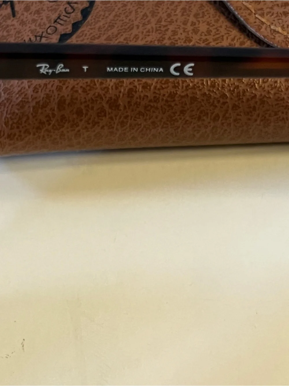 Ray-Ban Brown Tortoiseshell Clubmaster Sunglasses with Brown Case